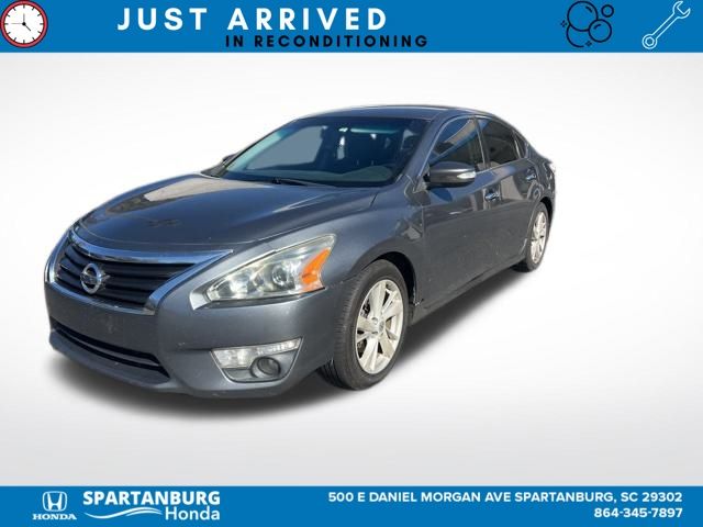2014 Nissan Altima SL's photo