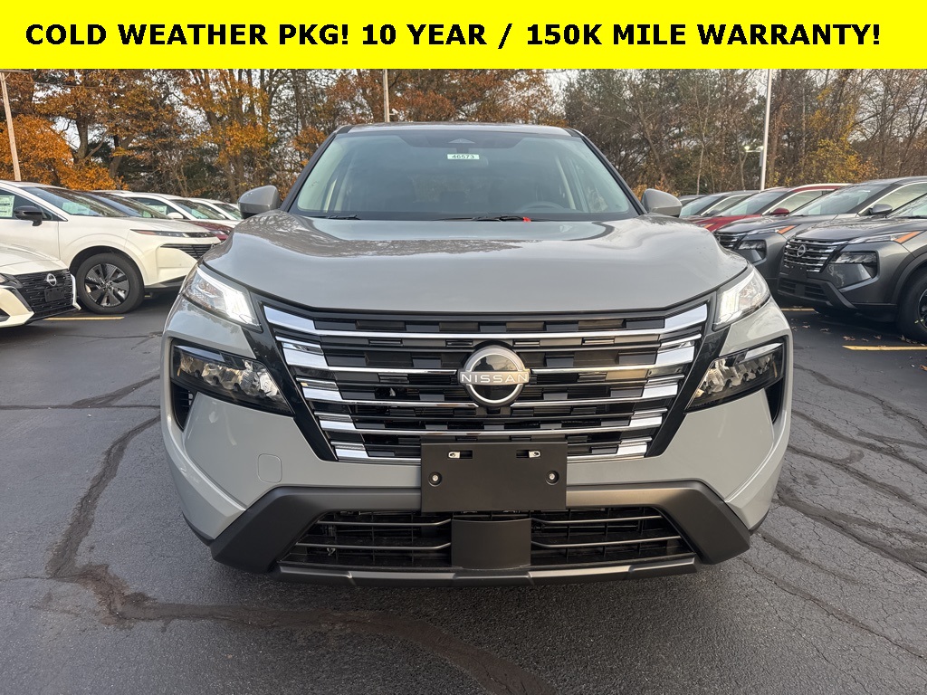 2026 Nissan Rogue SV photo 2