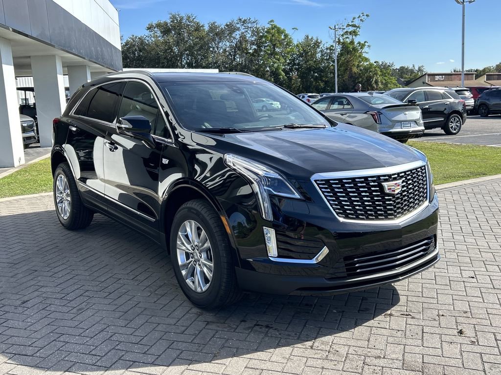 2026 Cadillac XT5 Luxury photo 3