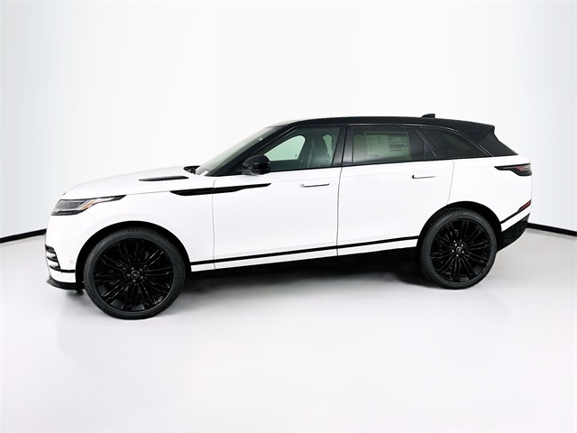 2026 Land Rover Range Rover Velar SE photo 4