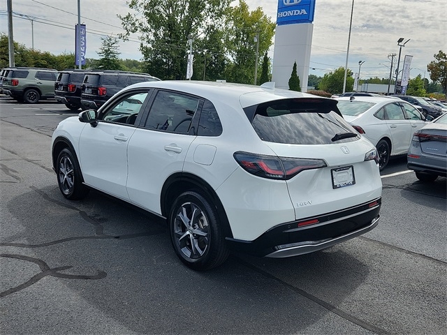 2025 Honda HR-V EX-L photo 3