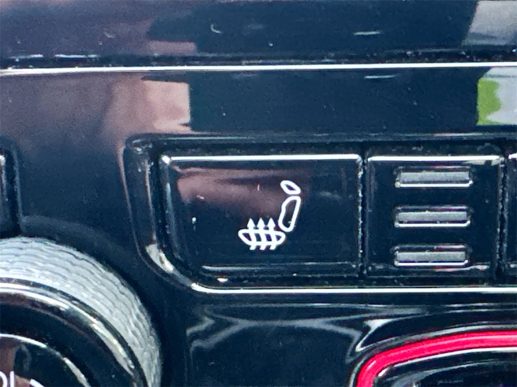 2023 Jeep Cherokee Base photo 20