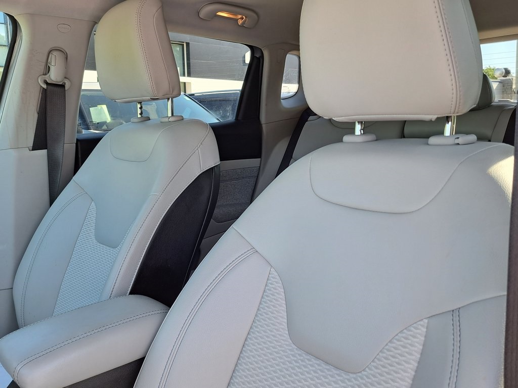 2022 Jeep Compass Latitude photo 20
