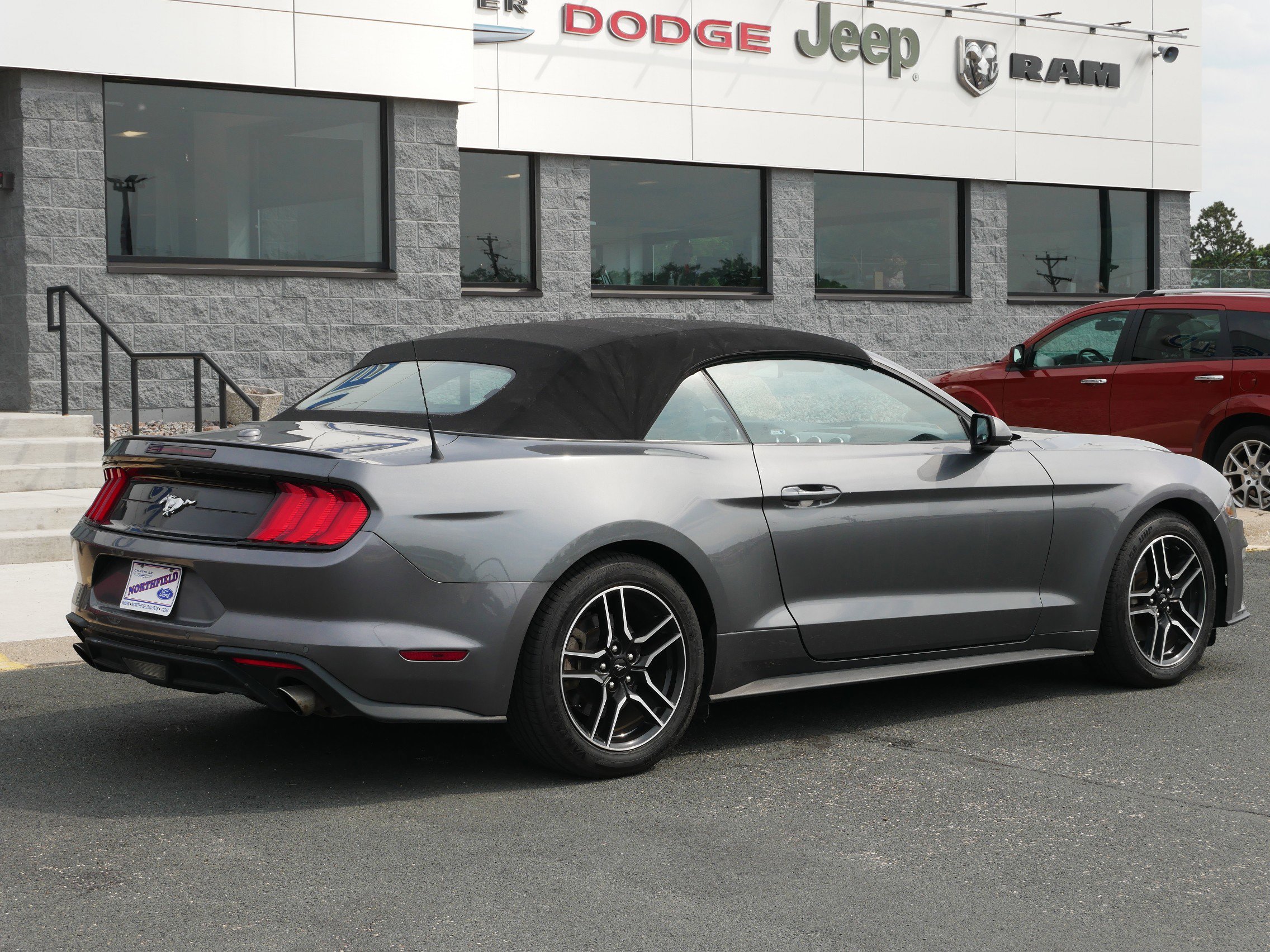 2023 Ford Mustang EcoBoost Premium photo 8