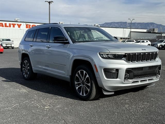 2021 Jeep Grand Cherokee L Overland's photo