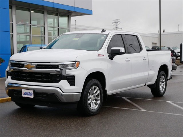 Used 2023 Chevrolet Silverado 1500 LT with VIN 1GCUDDEDXPZ129510 for sale in Roseville, Minnesota