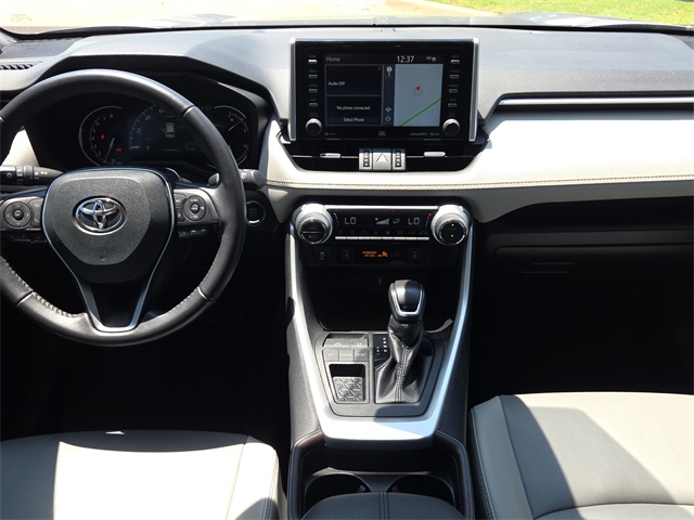 2021 Toyota RAV4 Limited photo 9