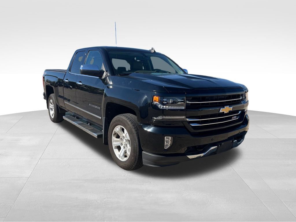 2018 Chevrolet Silverado 1500 LTZ photo 3