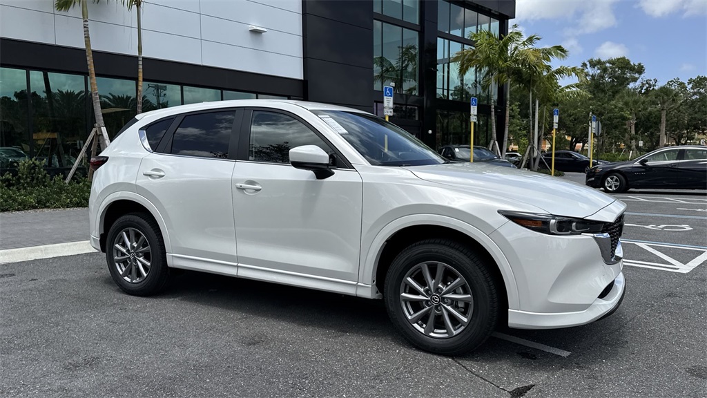 2025 Mazda CX-5 2.5 S Preferred photo 5