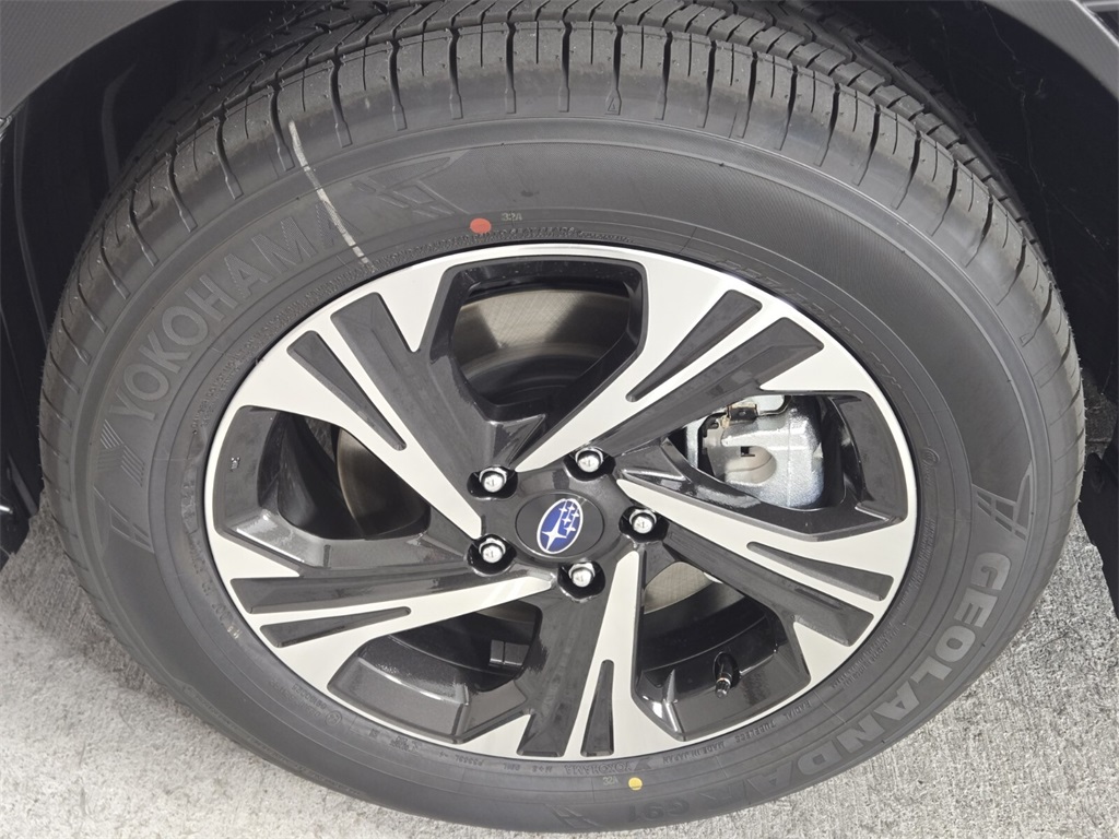 2025 Subaru Crosstrek Premium photo 5