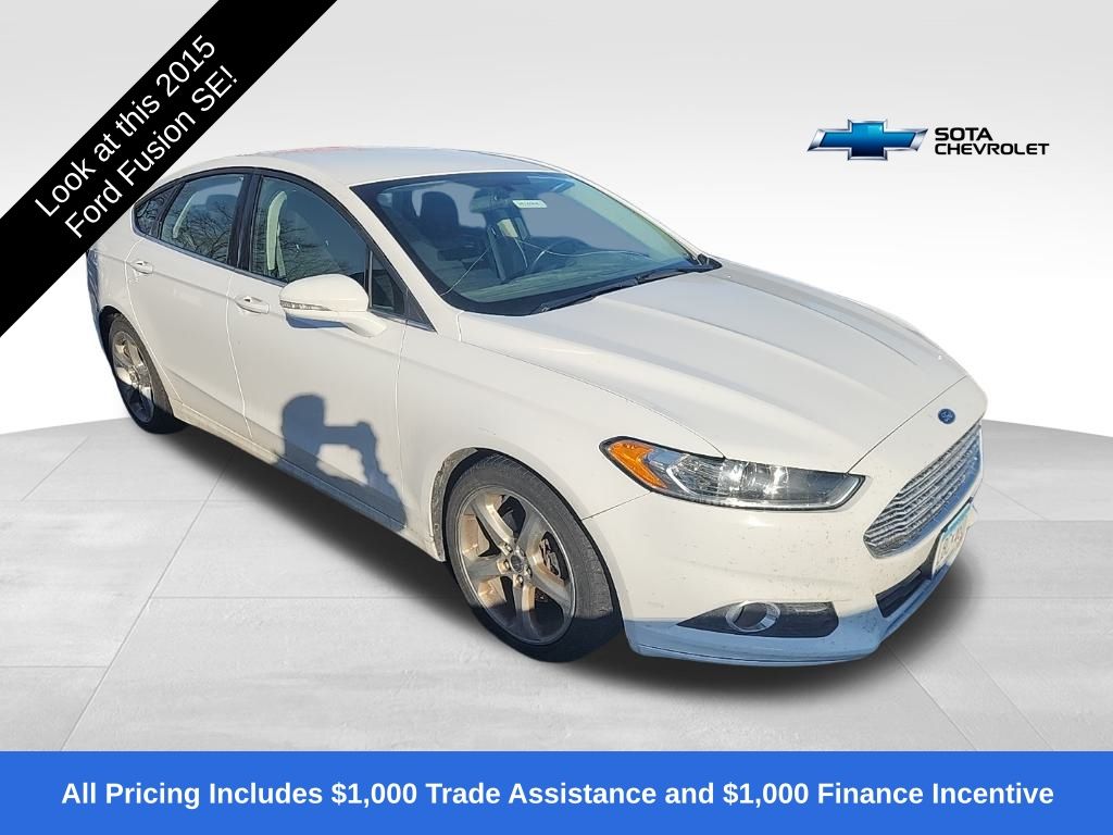 2015 Ford Fusion SE's photo