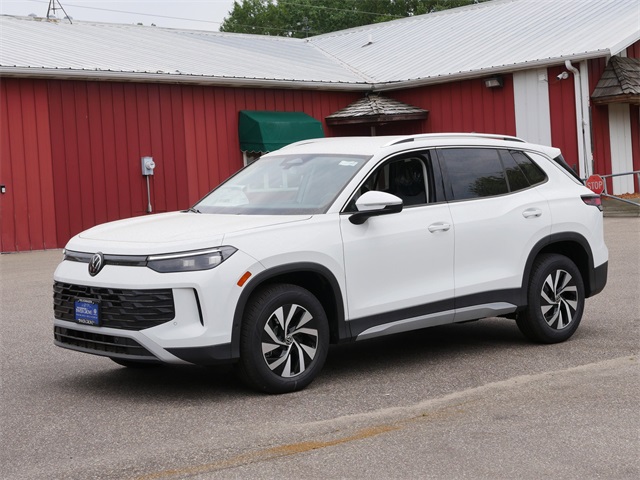 2025 Volkswagen Tiguan S photo 3