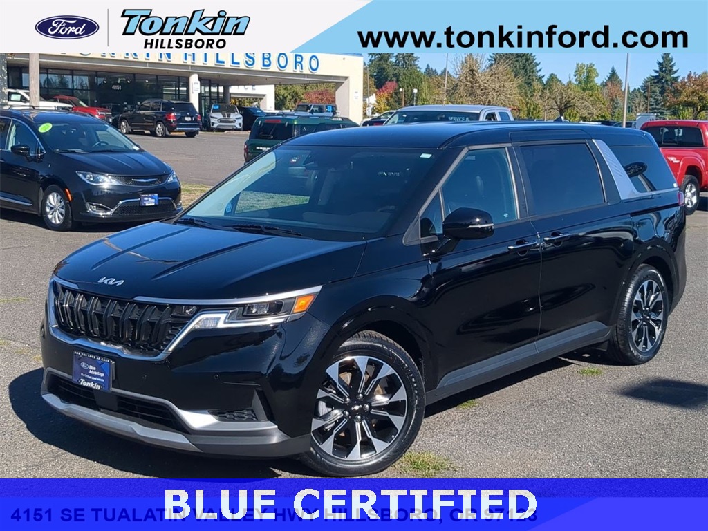 2024 Kia Carnival EX's photo