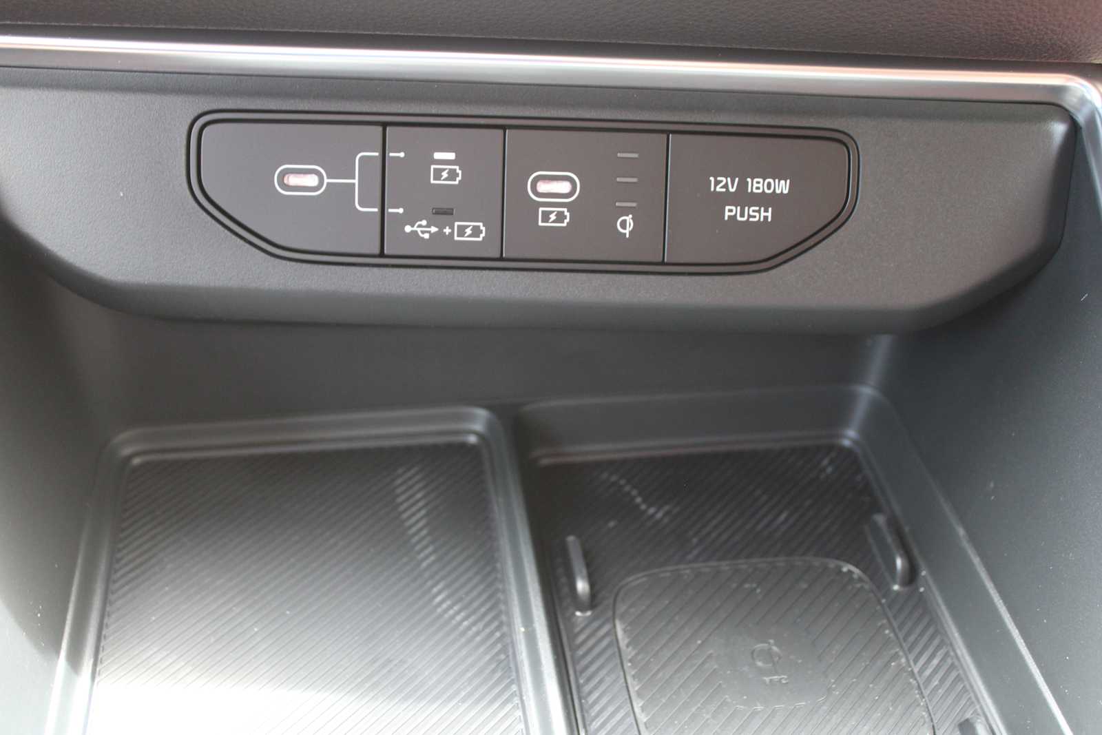 2025 Kia Carnival SX Prestige photo 46