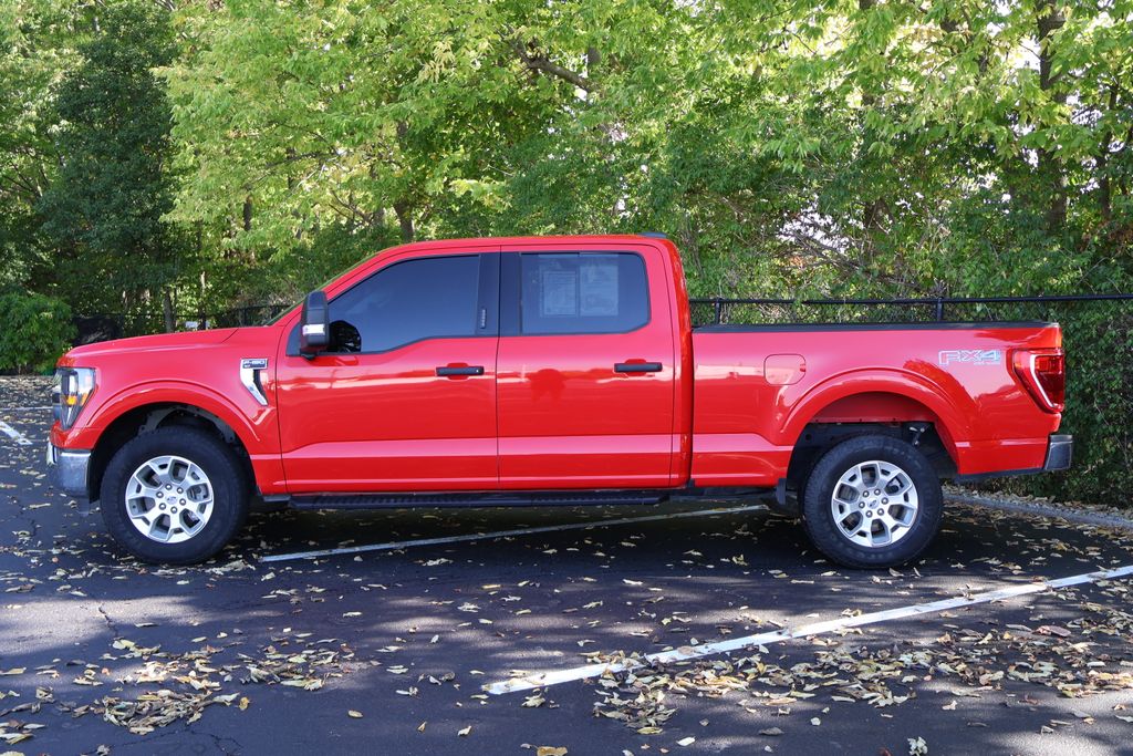 2023 Ford F-150 XLT photo 4