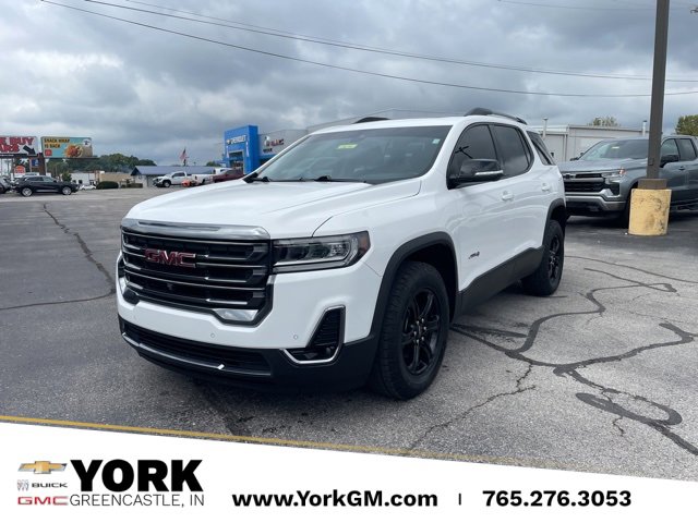 2023 GMC Acadia AT4's photo