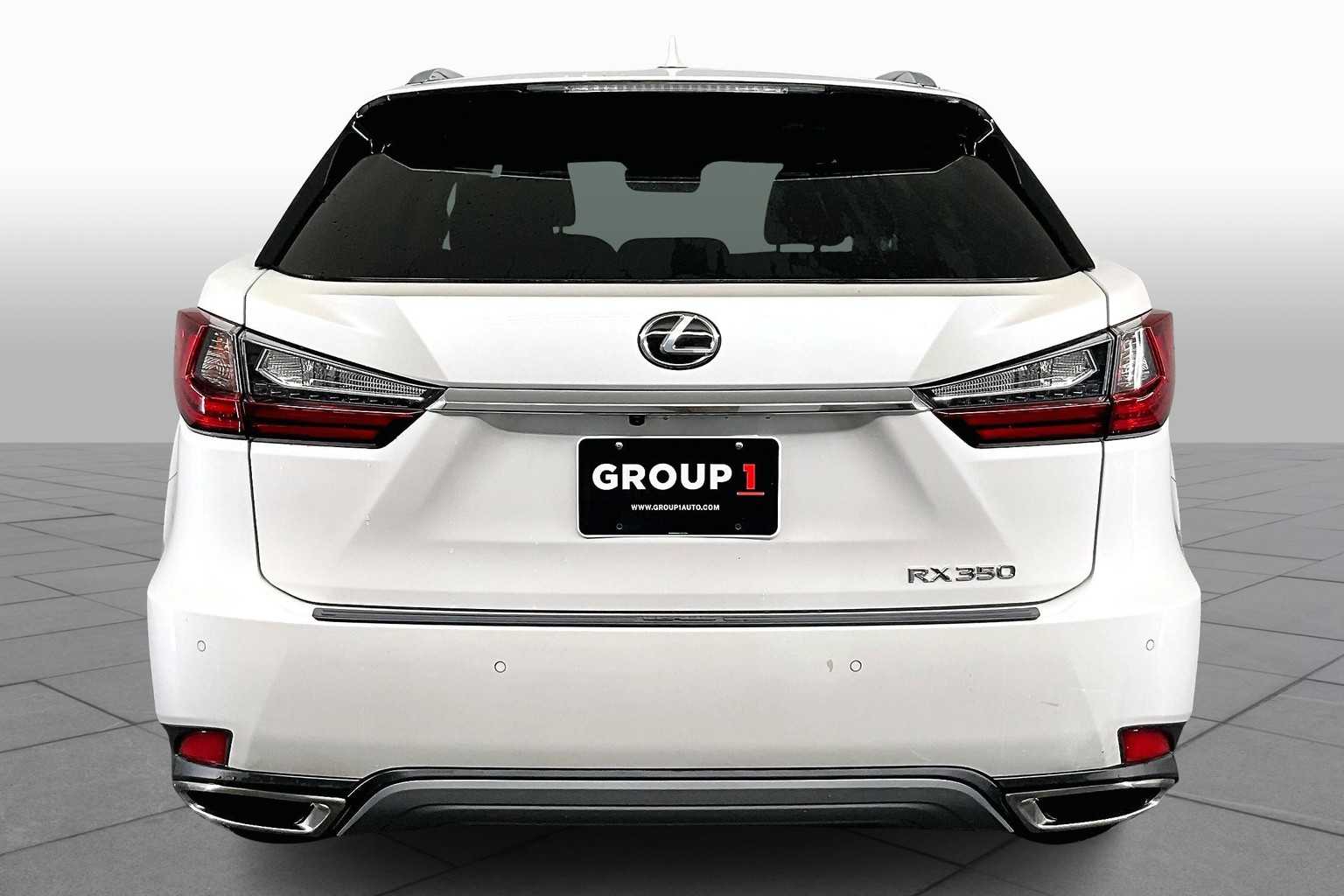 2022 Lexus RX Premium photo 3