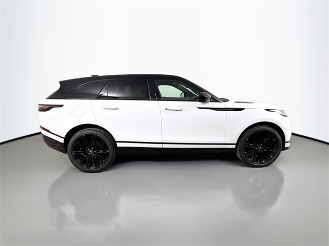 2026 Land Rover Range Rover Velar SE photo 4