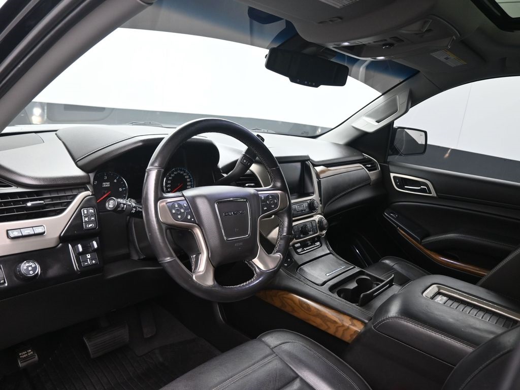 2019 Gmc Yukon Denali photo 16
