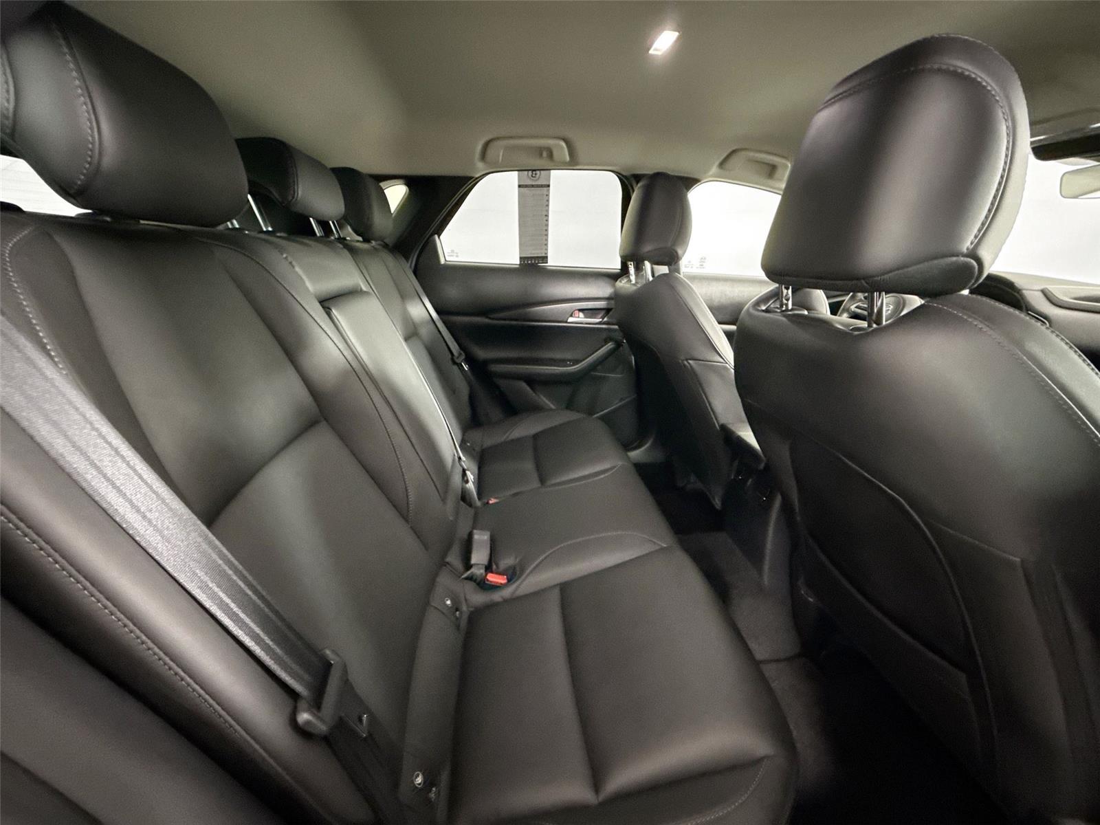 2022 Mazda CX-30 2.5 Select photo 39