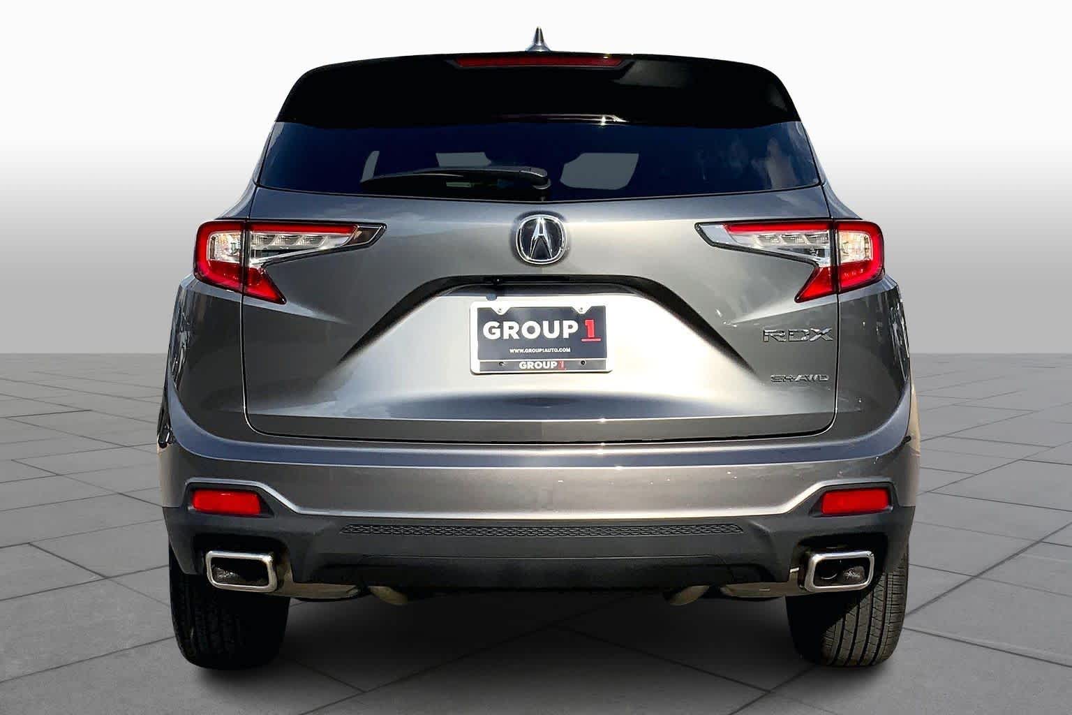 2025 Acura RDX photo 4
