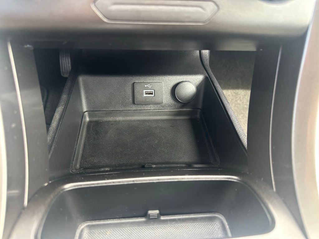 2018 Ford Fusion S Hybrid photo 19