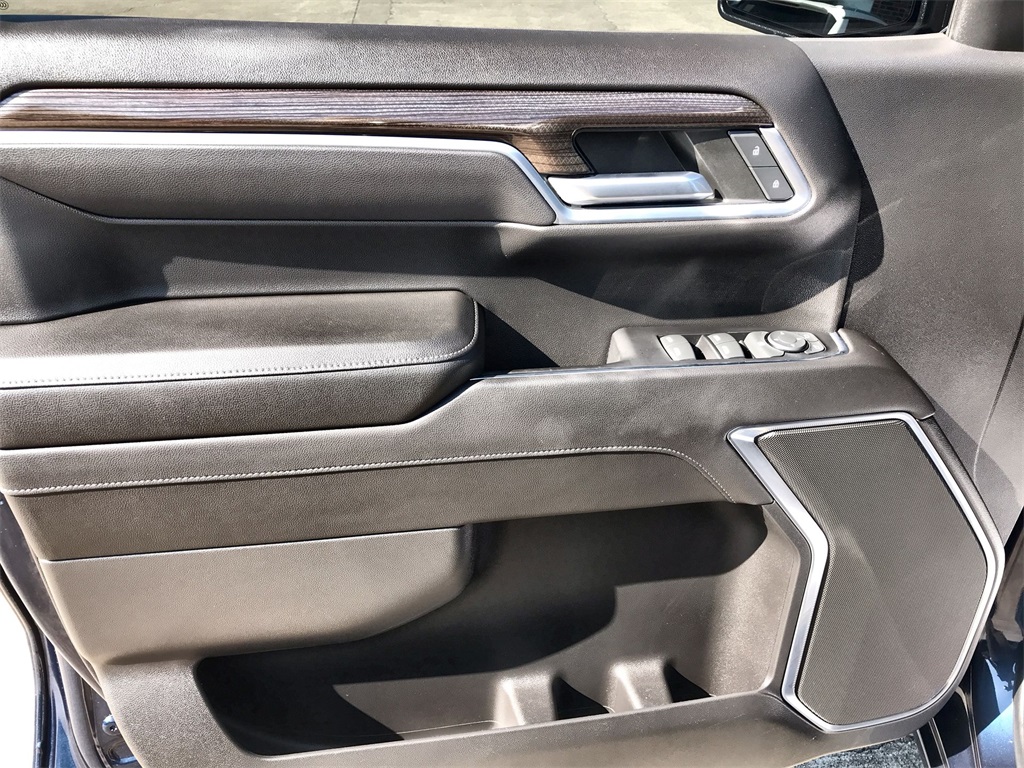 2022 Chevrolet Silverado 1500 LT photo 13