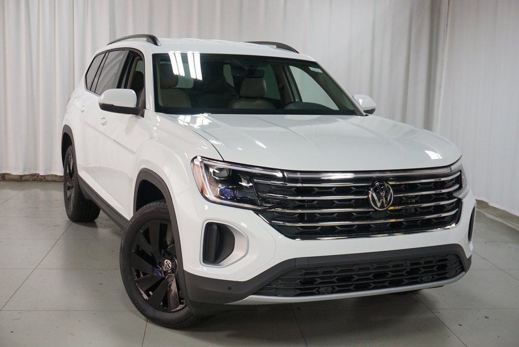 2025 Volkswagen Atlas SE Technology photo 4