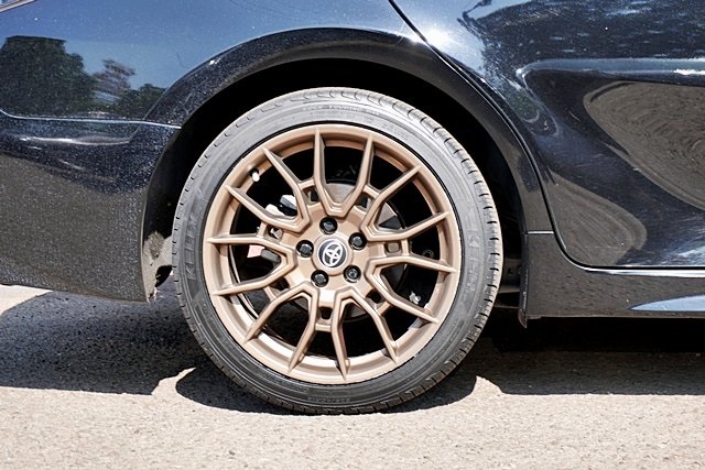 2024 Toyota Camry SE photo 7
