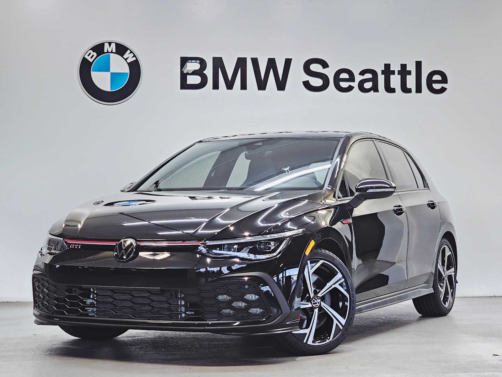 2024 Volkswagen Golf GTI SE