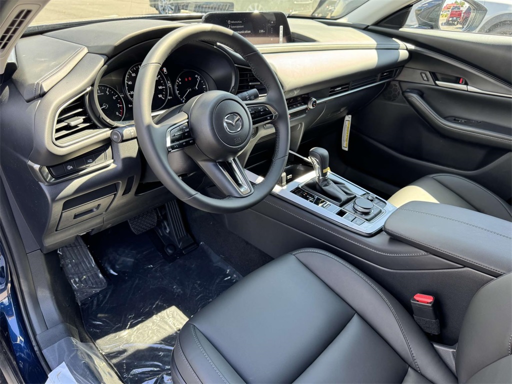 2025 Mazda CX-30 2.5 Select Sport photo 2