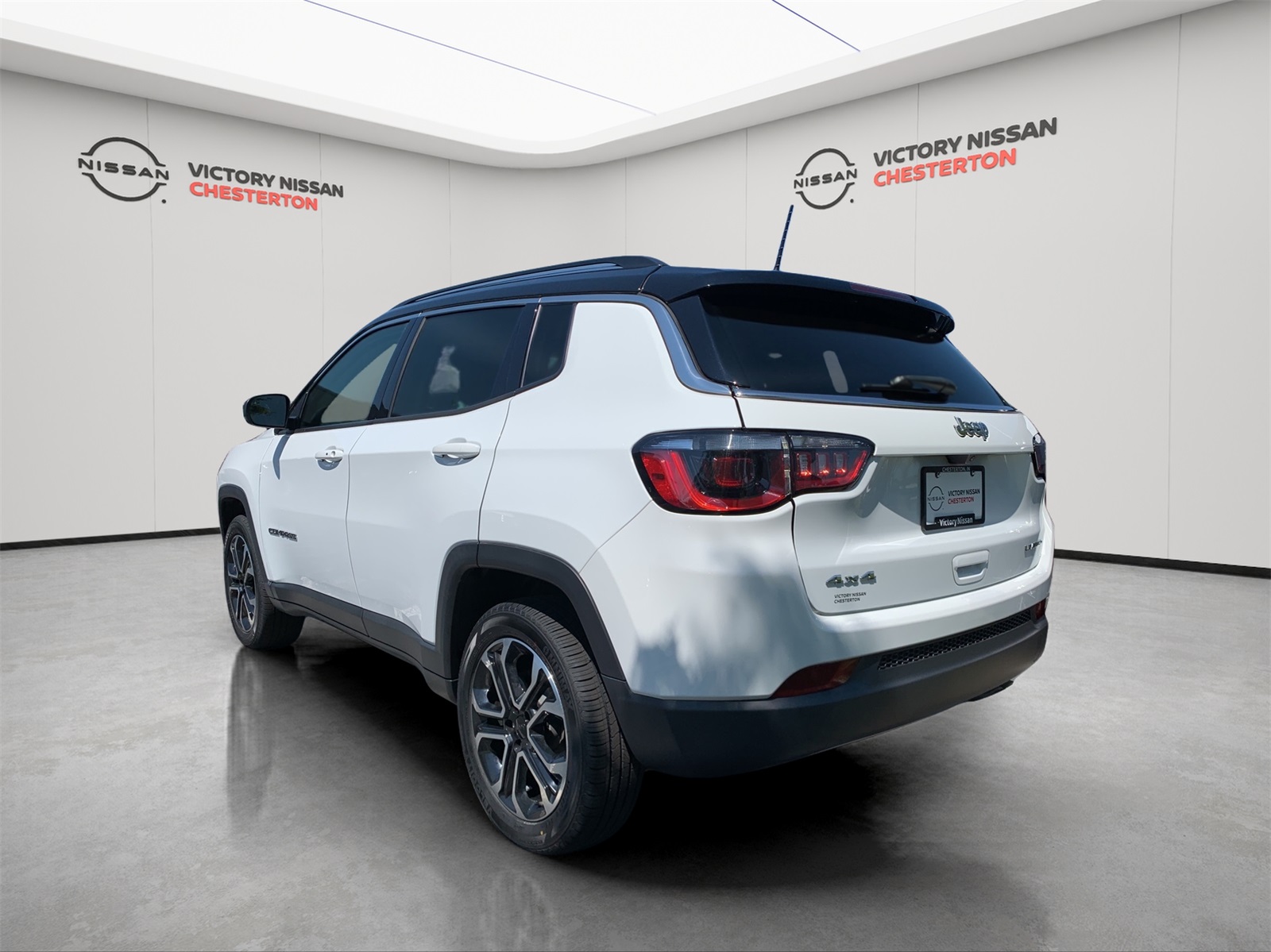 2022 Jeep Compass Limited photo 2