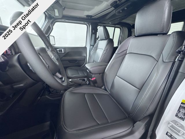 2025 Jeep Gladiator Sport Texas Trail photo 15