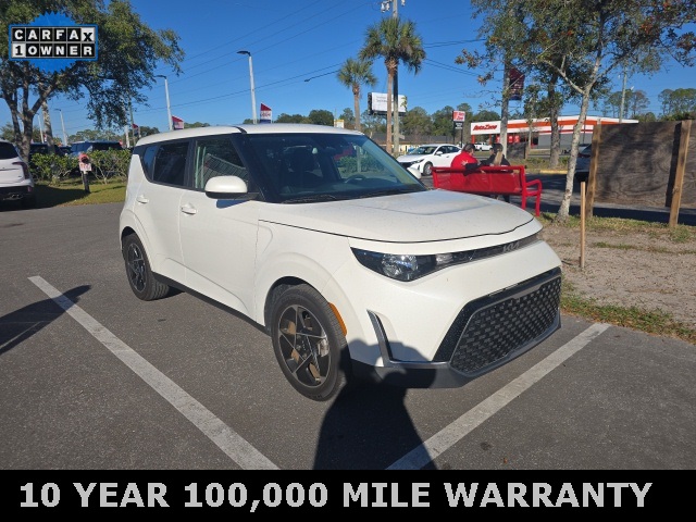 2023 Kia Soul EX's photo