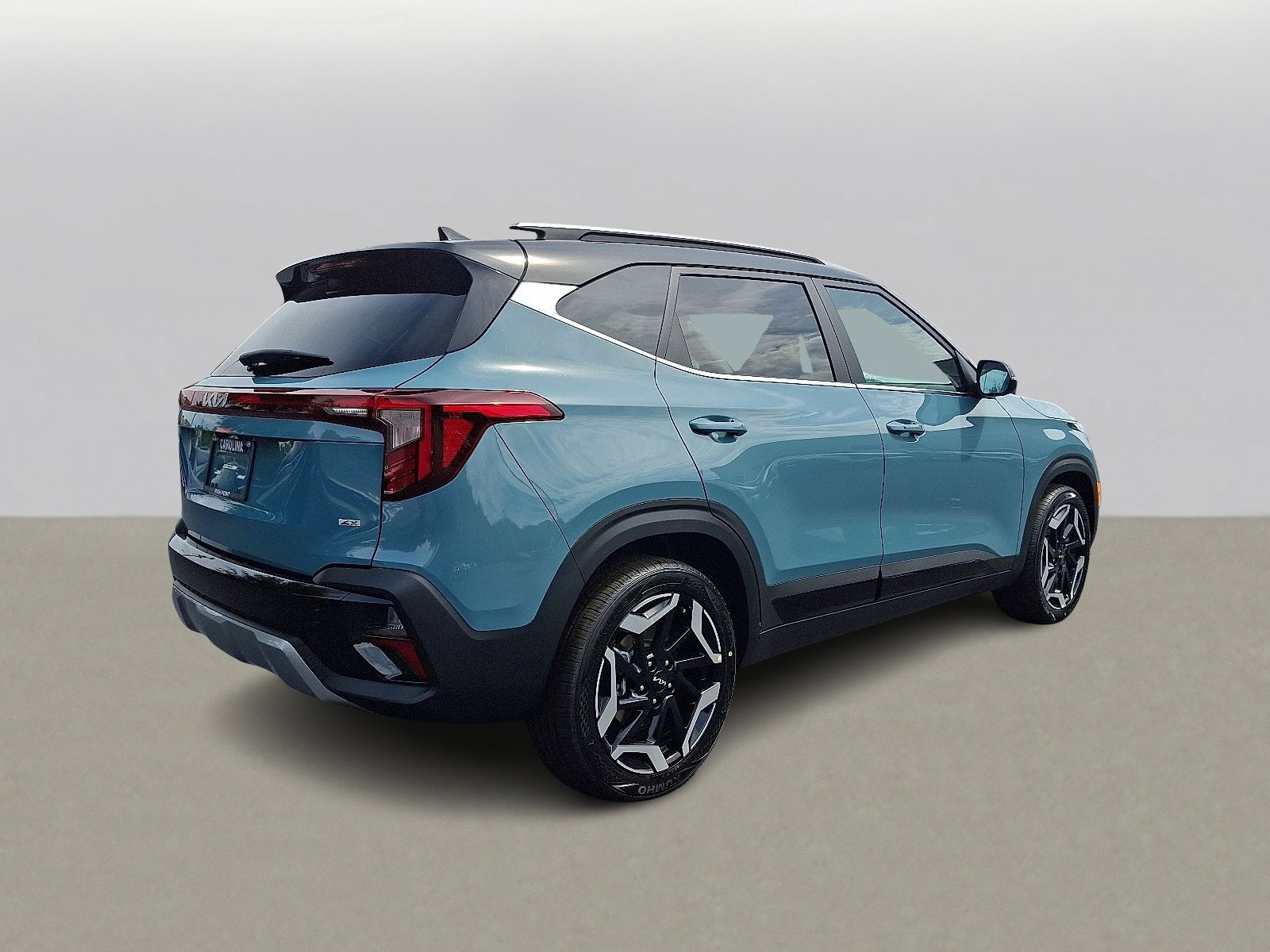 2026 Kia Seltos SX photo 4