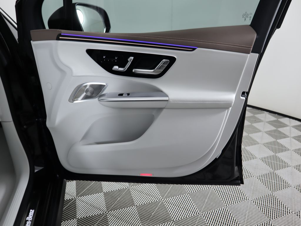 2026 Mercedes Benz EQE SUV photo 22