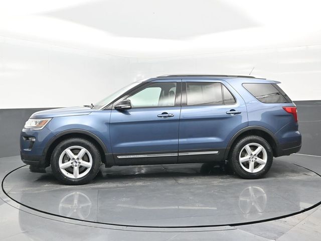 2018 Ford Explorer XLT photo 3