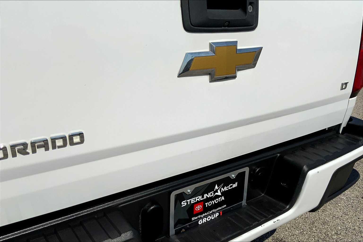 2016 Chevrolet Colorado LT photo 9