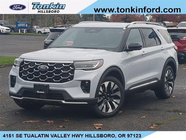 2026 Ford Explorer Platinum's photo