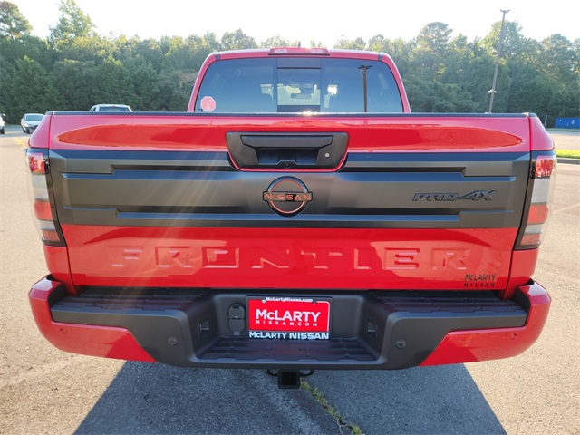 2026 Nissan Frontier Crew Cab PRO-4X photo 4