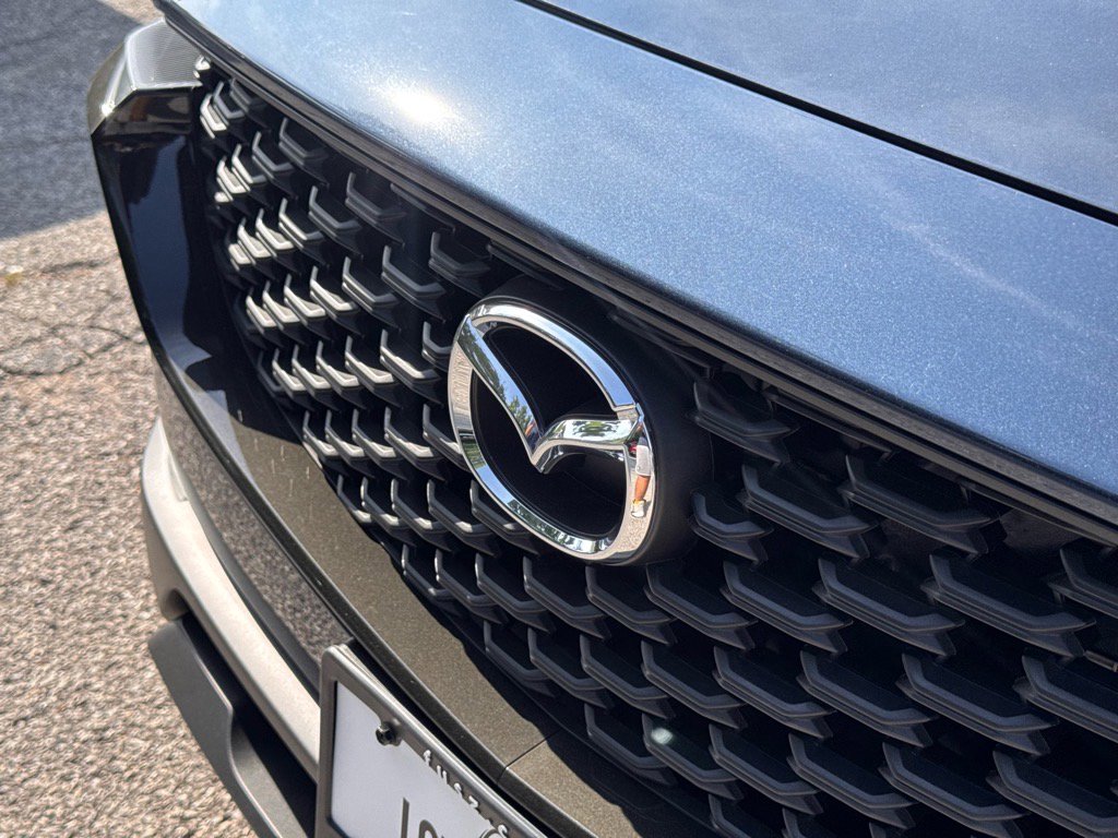 2025 Mazda CX-50 2.5 S Preferred photo 17