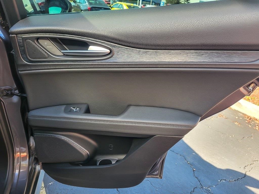 2022 ALFA ROMEO STELVIO - Image 21