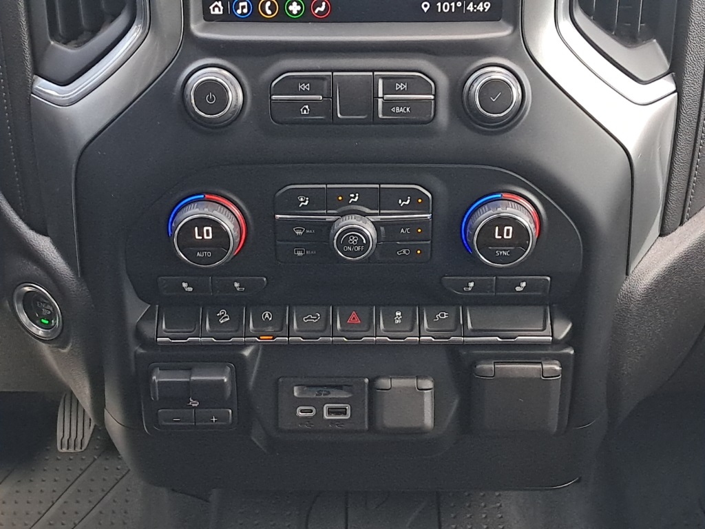 2019 Chevrolet Silverado 1500 LT photo 16