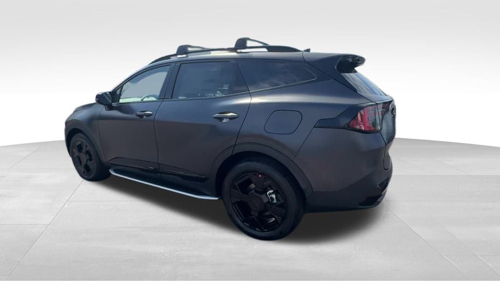 2026 Kia Sportage X-Line photo 2