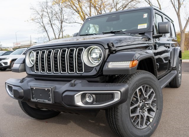 2026 Jeep Wrangler 4-Door Sahara's photo