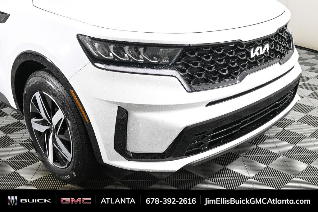 2023 Kia Sorento S photo 31