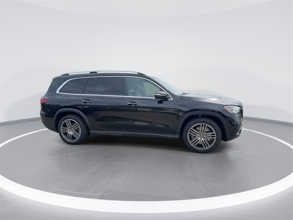 2025 Mercedes Benz GLS 450 4MATIC photo 6