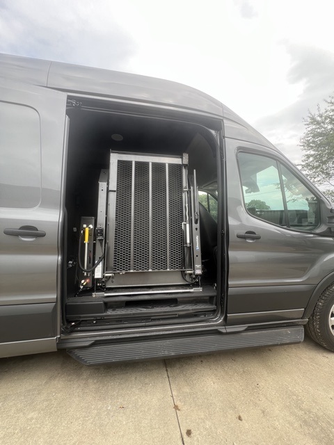 2023 Ford Transit photo 20