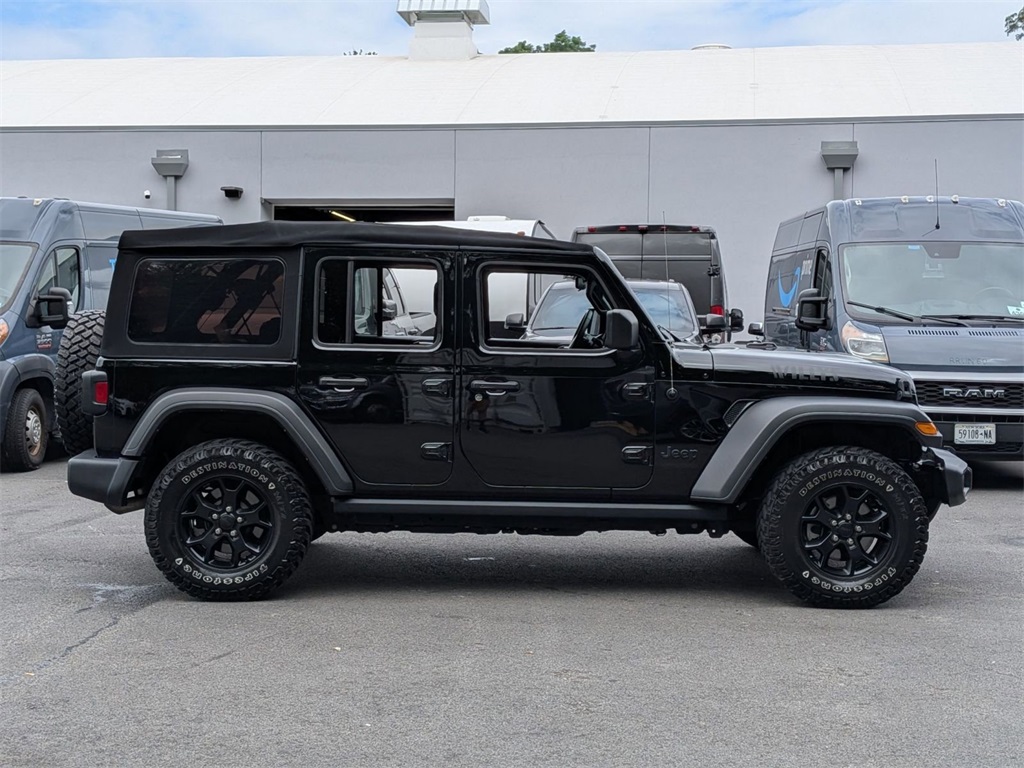 2022 Jeep Wrangler Unlimited Willys photo 2