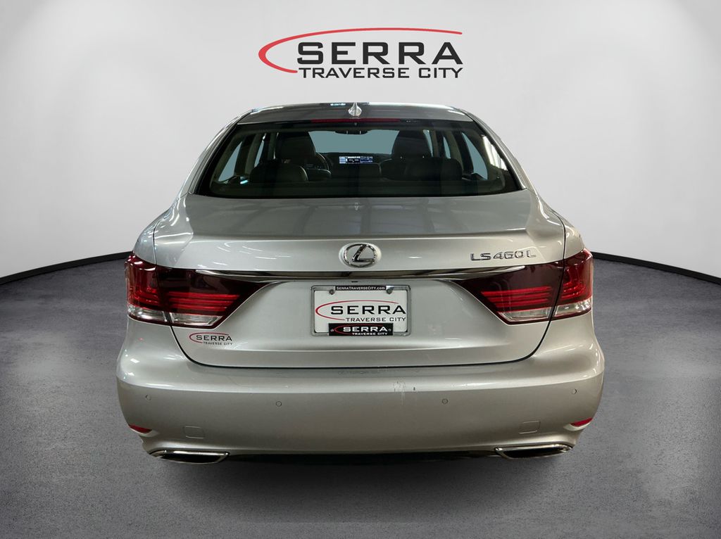 2014 Lexus LS 460 L photo 6